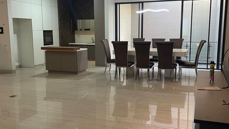 JUAL RUMAH MEWAH 2 LANTAI DI NORTH EMERALD MANSION CITRALAND 