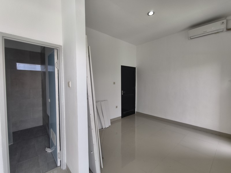 Rumah 4 Kamar Tidur Termurah di Gunung Anyar, Surabaya Timur