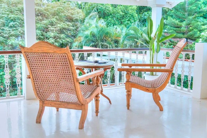 Luxury 4-Bedroom Colonial Estate with River & Panoramic Green Views - near Tanah Lot, Tabanan