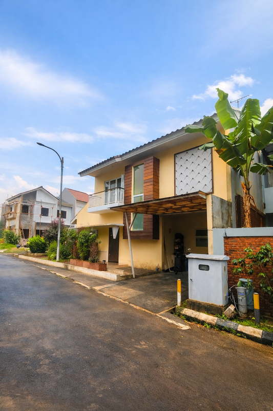 Rumah Hook Eksklusif di New Grand Cirendeu Royal Residence - Lebih Luas, Nyaman & Strategis