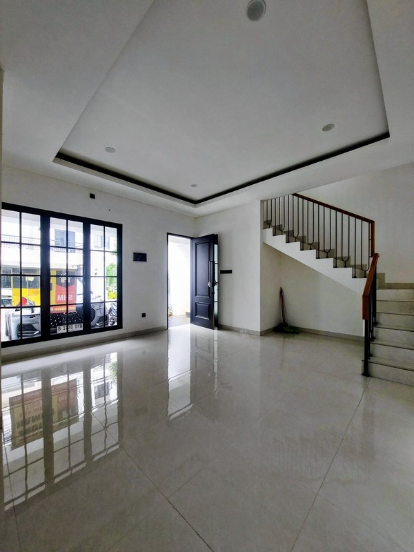 Rumah Baru dengan Desain Minimalis Modern dan Lingkungan Asri @Kalibata