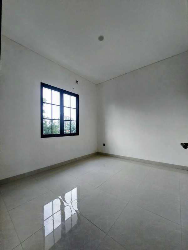 Rumah Baru dengan Desain Minimalis Modern dan Lingkungan Asri @Kalibata