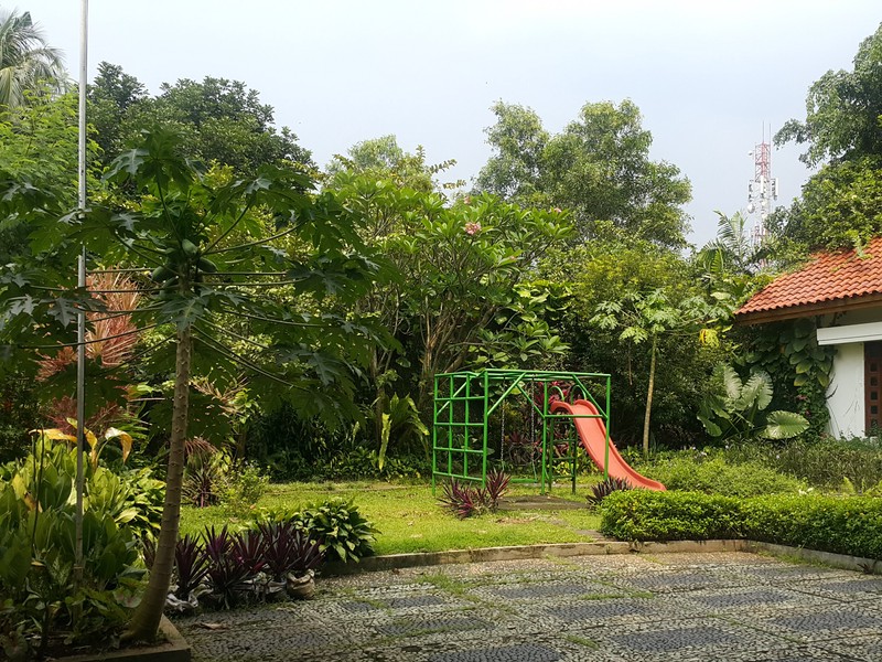 Rumah Luas 1.910 M² di Pondok Labu Halaman Besar & Akses Strategis