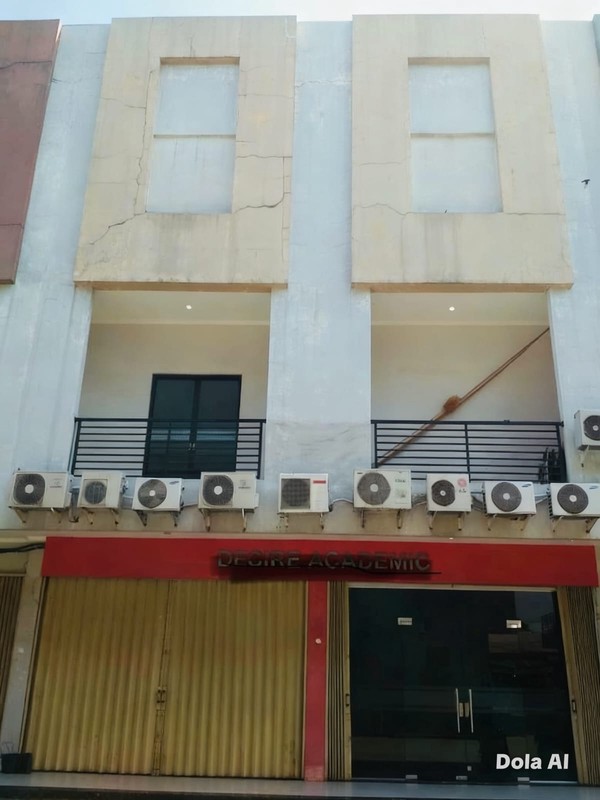 Dijual cepat Ruko di jalan raya Jombang 2 unit 