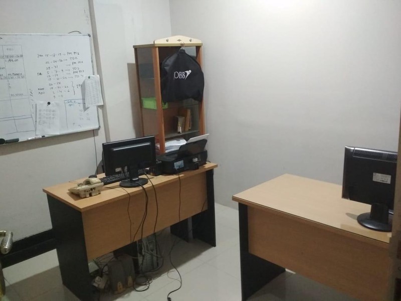 Dijual cepat Ruko di jalan raya Jombang 2 unit 