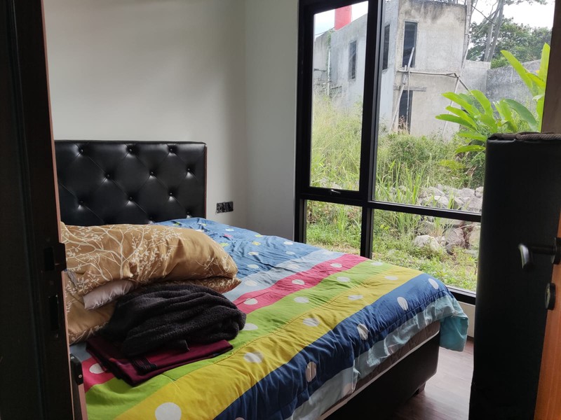 STRATEGIS! Rumah Plus Tanah Luas di Cigadung, Bandung!