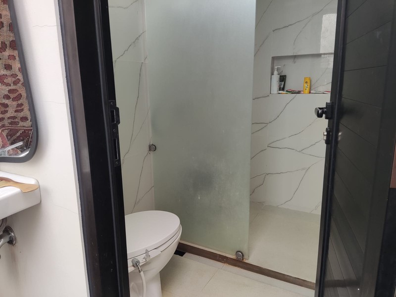 STRATEGIS! Rumah Plus Tanah Luas di Cigadung, Bandung!