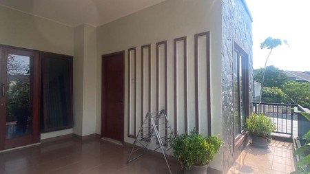 Rumah siap huni di Emerald, Bintaro Jaya, sektor 9