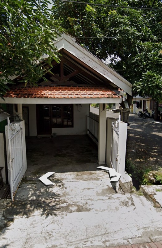 Dijual Rumah Hook di Jalan Lumba Lumba Perak Surabaya