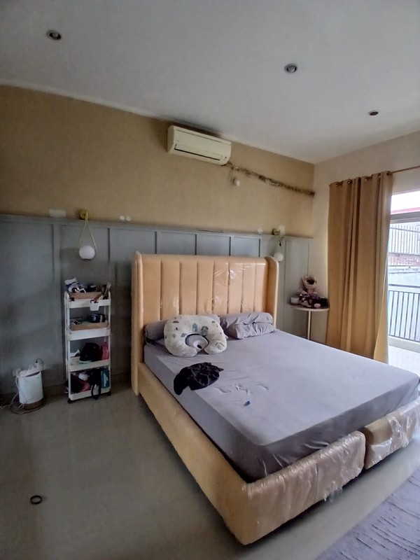 Dijual 2 Townhouse Dan 3 Kavling Lokasi Strategis Di Dekat Tarakanita, Jakarta Selatan