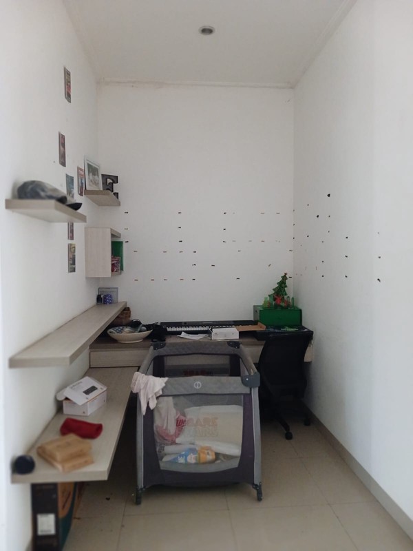 Dijual 2 Townhouse Dan 3 Kavling Lokasi Strategis Di Dekat Tarakanita, Jakarta Selatan