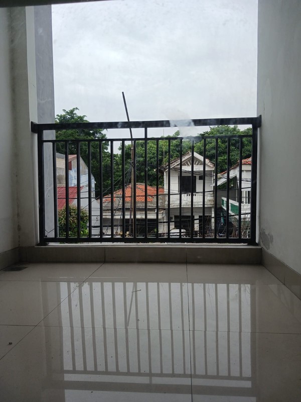 Dijual 2 Townhouse Dan 3 Kavling Lokasi Strategis Di Dekat Tarakanita, Jakarta Selatan
