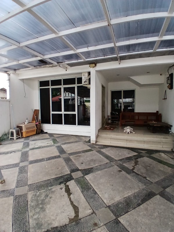 Dijual 2 Townhouse Dan 3 Kavling Lokasi Strategis Di Dekat Tarakanita, Jakarta Selatan