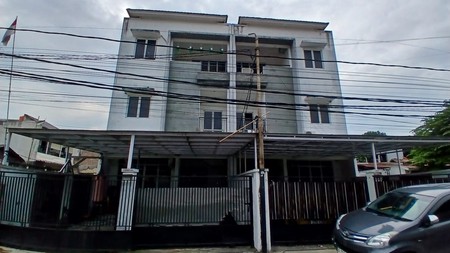 Dijual 2 Townhouse Dan 3 Kavling Lokasi Strategis Di Dekat Tarakanita, Jakarta Selatan