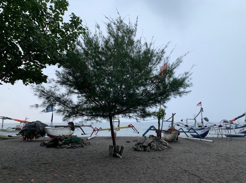 Tanah Tepi Pantai Kuranji Lompok Barat Nusa Tenggara Barat