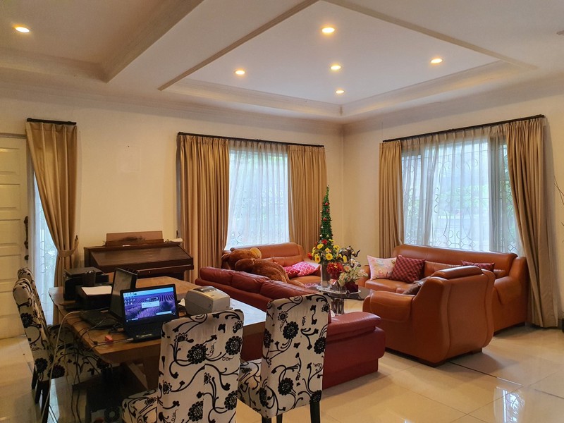 Rumah Kelapa Nias, Kelapa Gading