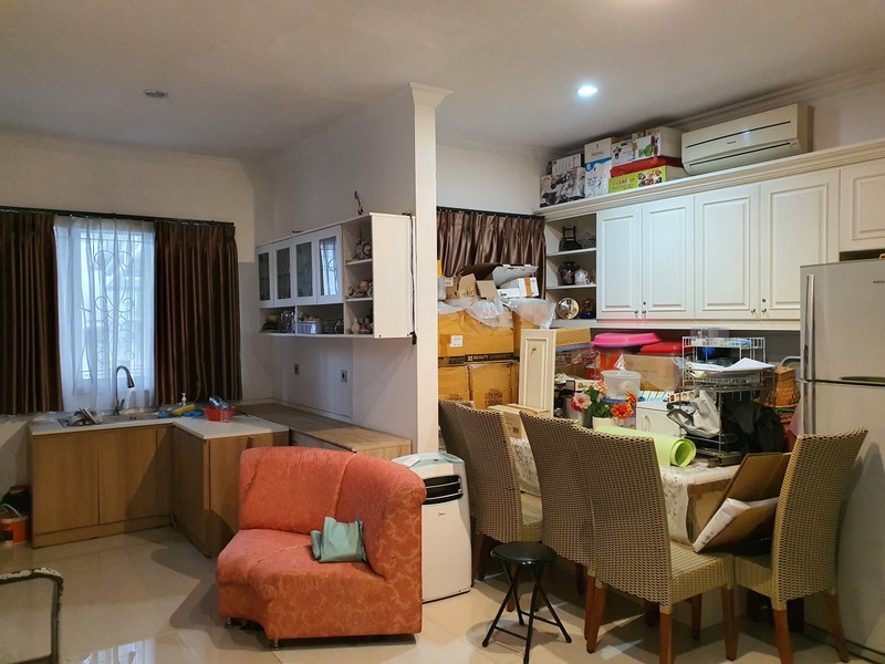 Rumah Kelapa Nias, Kelapa Gading