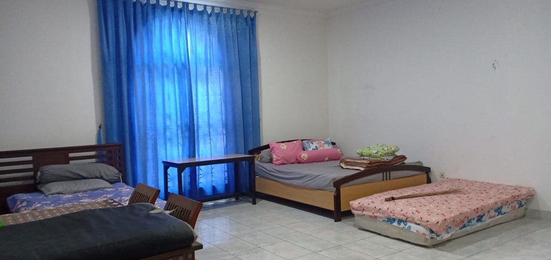 Rumah Mewah Siap Huni di Kota Wisata Cibubur dekat Tol Nagrak dan Tol Narogong