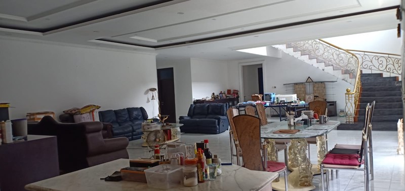 Rumah Mewah Siap Huni di Kota Wisata Cibubur dekat Tol Nagrak dan Tol Narogong