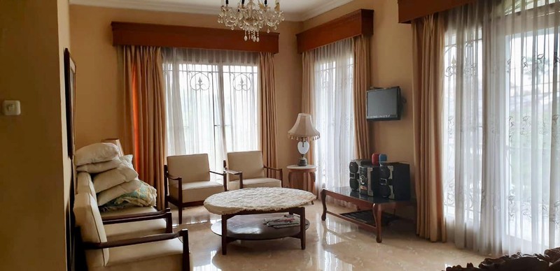 Rumah Bagus,aman,bersih di Bintaro Jaya 2