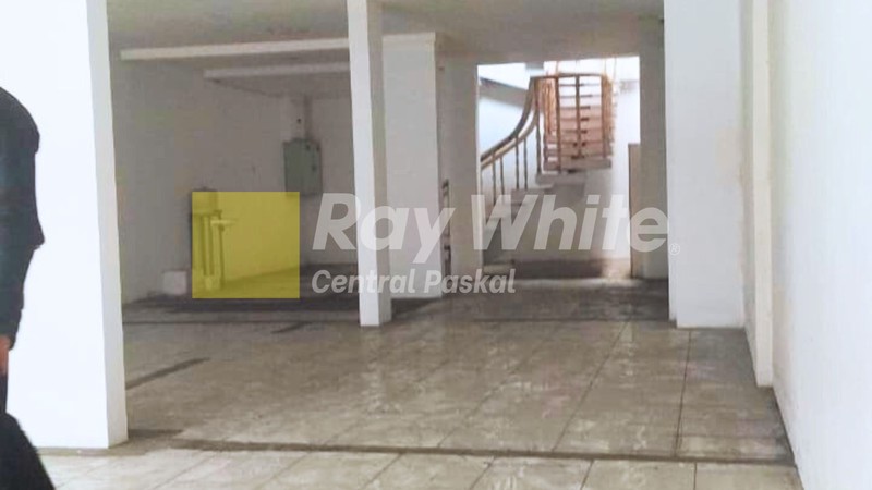 Ruko di Mainroad Lengkong Bandung