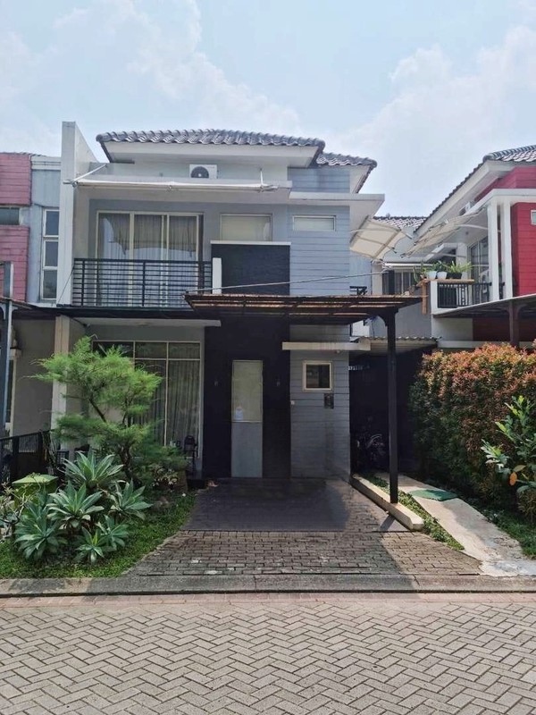 Hot Sale. Rumah mewah di Residence One, Serpong