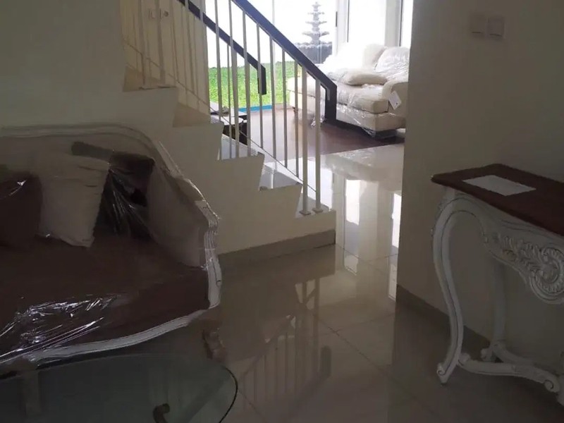 Hot Sale. Rumah mewah di Residence One, Serpong