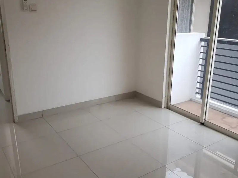 Hot Sale. Rumah mewah di Residence One, Serpong