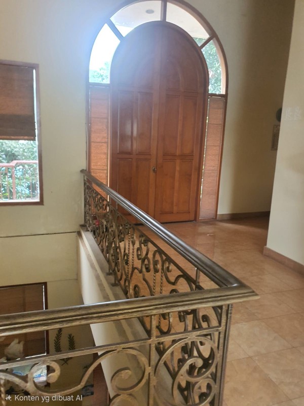 Jual Rumah Cantik Taman Internasional Citraland Surabaya Barat