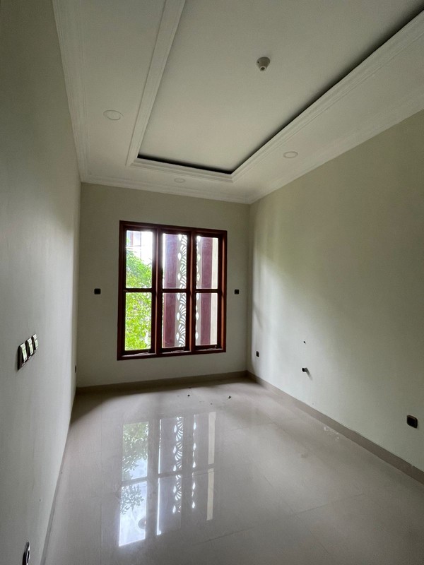 Rumah Town Houe di Cirendeu Siap Huni dekat ke MRT Lebak Bulus