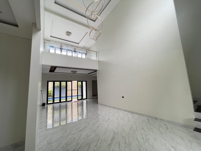 Dijual Rumah Mewah Brand NEW Modern Design di Radio Dalam - Jakarta selatan