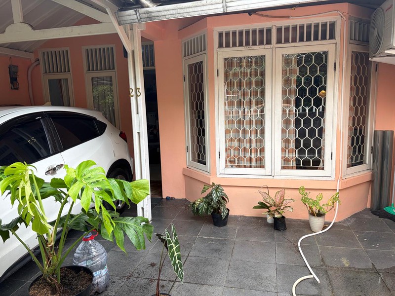 Rumah 1 Lantai Bebas Banjir di Bintaro Sektor 4.