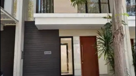 Rumah Northwest Lake Citraland Surabaya 900 Juta Nego