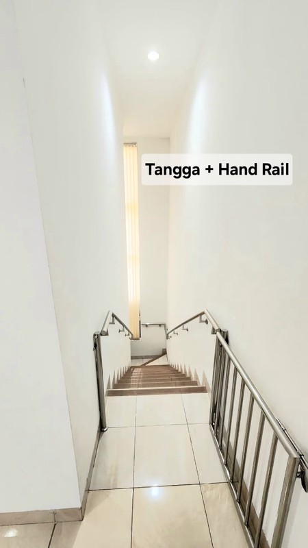 Rumah bagus, rapih siap huni dalam Cluster keamanan 24 Jam di Bintaro