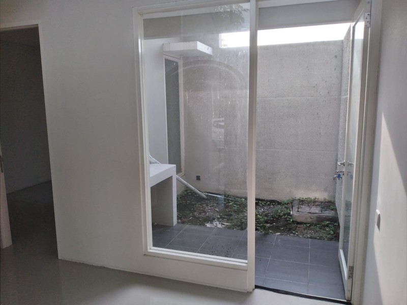 Rumah di sewakan di north West 