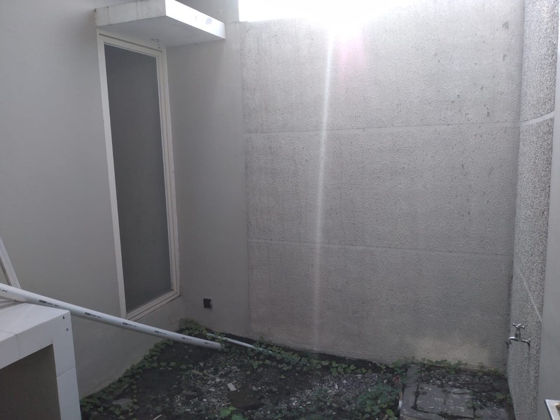 Rumah di sewakan di north West 