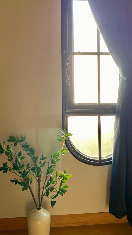 Rumah cantik, rapi siap huni di Bakti Jaya, setu Tangerang Selatan