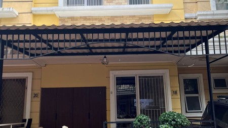 jual cepat rumah strategis hanya 1.150 M di Amarilo jalan alton gading serpong