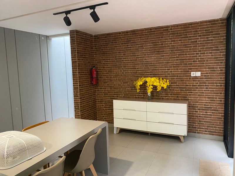 Rumah cantik, rapi siap huni di Bakti Jaya, setu Tangerang Selatan