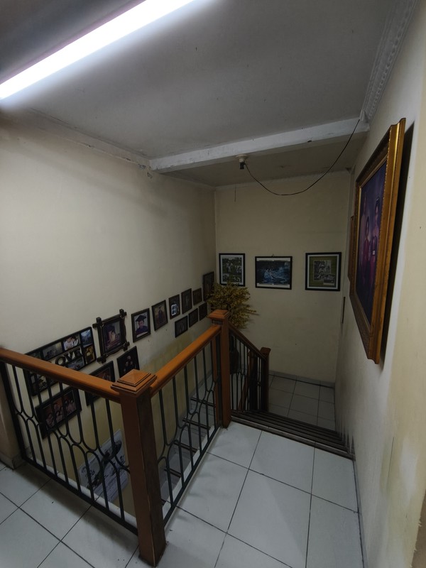 Rumah Hook 2 Lantai di Anggrek Rosliana Kemanggisan