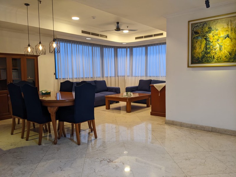 Apartemen Park Royal 3BR High Floor 