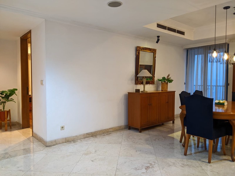 Apartemen Park Royal 3BR High Floor 