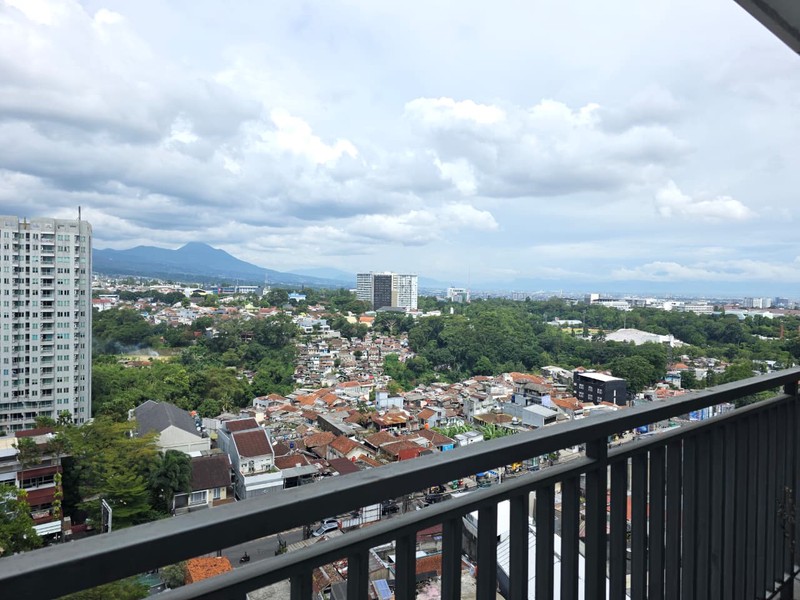 Studio Apartemen Fully Furnished Dekat UNPAR Bandung