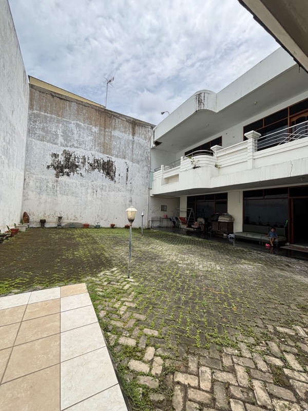 Dijual Rumah Dharmahusada Indah 