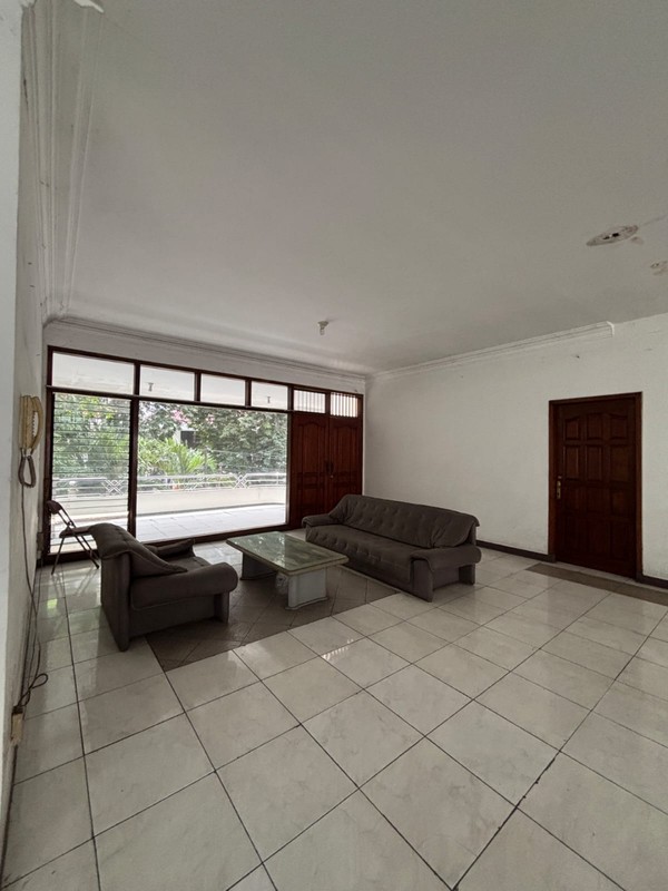 Dijual Rumah Dharmahusada Indah 
