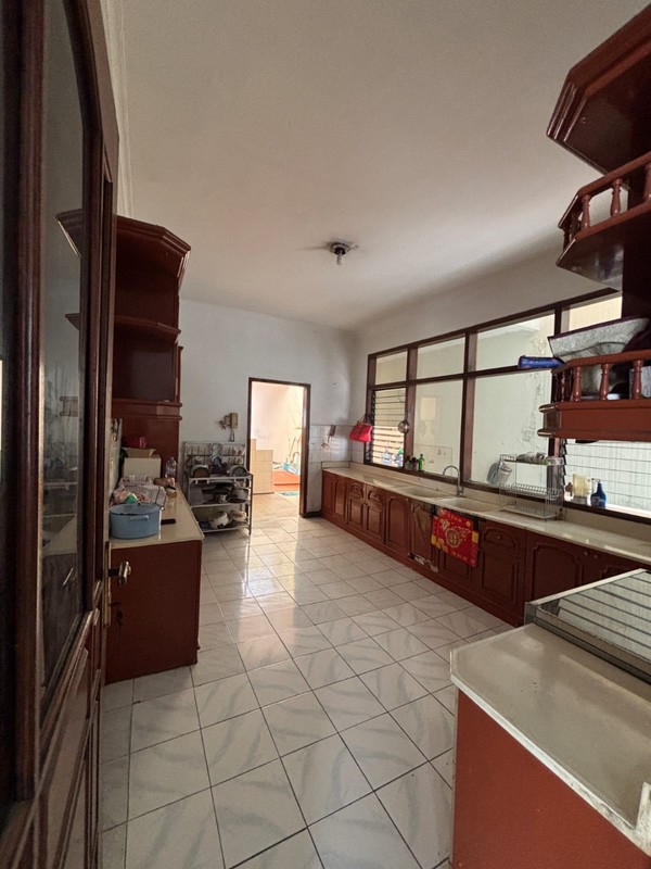 Dijual Rumah Dharmahusada Indah 