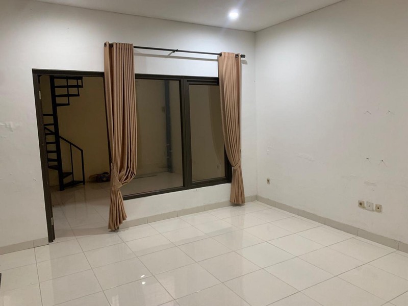 DIJUAL RUMAH DUA LANTAI DI CIBUBUR RESIDENCE-HUNIAN ASRI BEBAS BANJIR