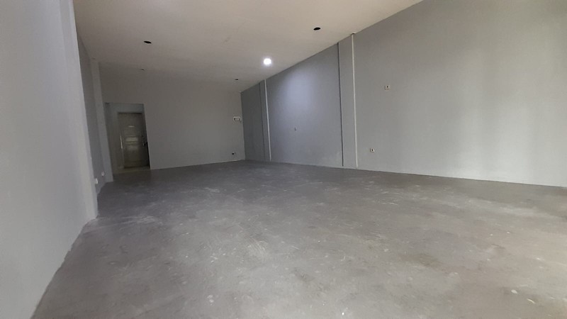 Ruko 2 Lantai Disewakan Lokasi Strategis di Tebet Jaksel