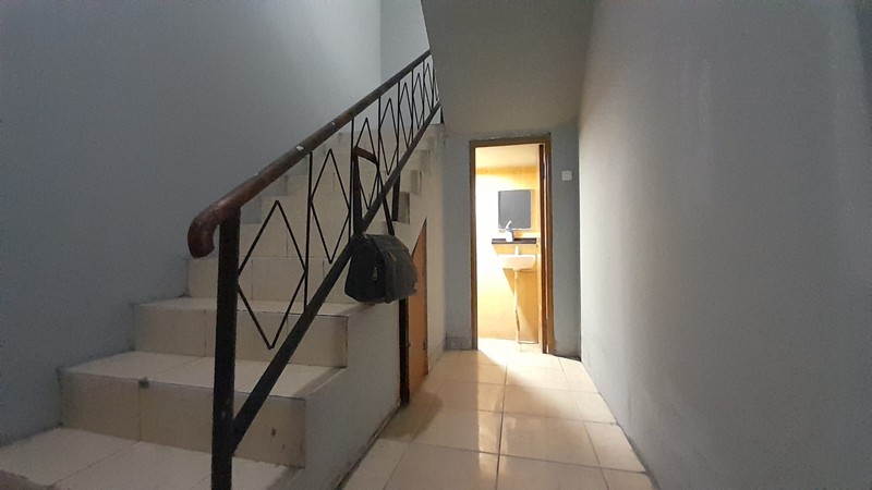 Ruko 2 Lantai Disewakan Lokasi Strategis di Tebet Jaksel