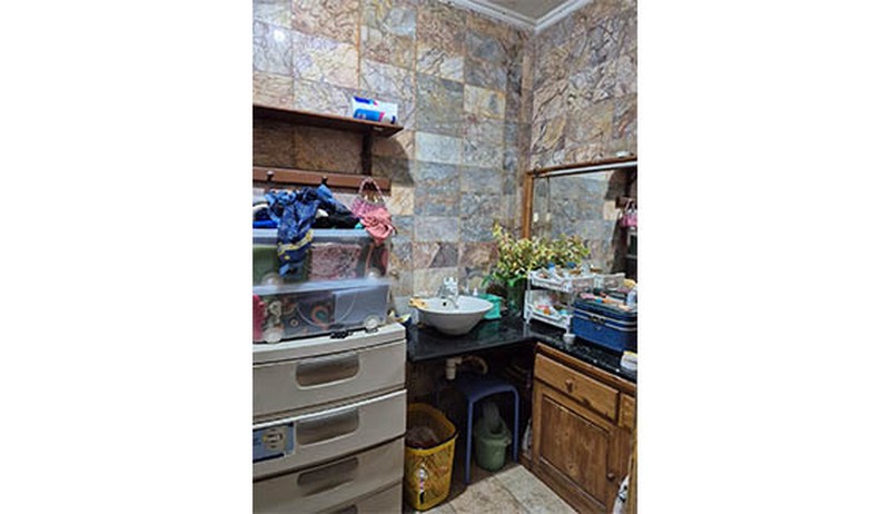 Dijual Rumah Kayu Putih Utara